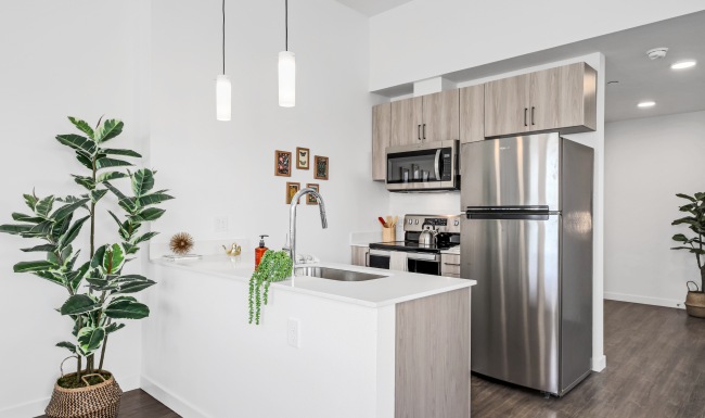 Studio, 1 & 2 Bed Layouts Studio, 1 & 2 Bed Layouts